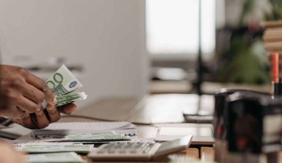 Gestão financeira para locadoras: análise de ROI e geração de valor