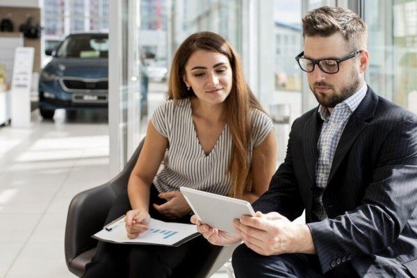 Guia Estratégico de CRM para Locadoras