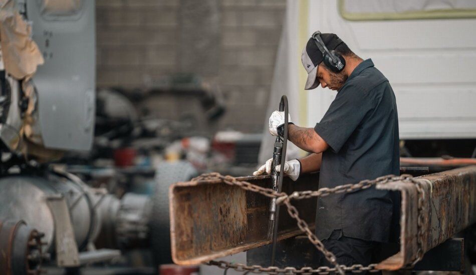Histórico de manutenção na locação de equipamento: pare de improvisar