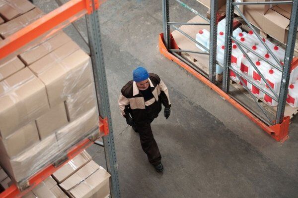 Como separar estoque de produtos para venda e equipamentos para locação