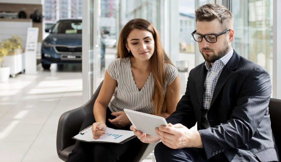 Guia Estratégico de CRM para Locadoras