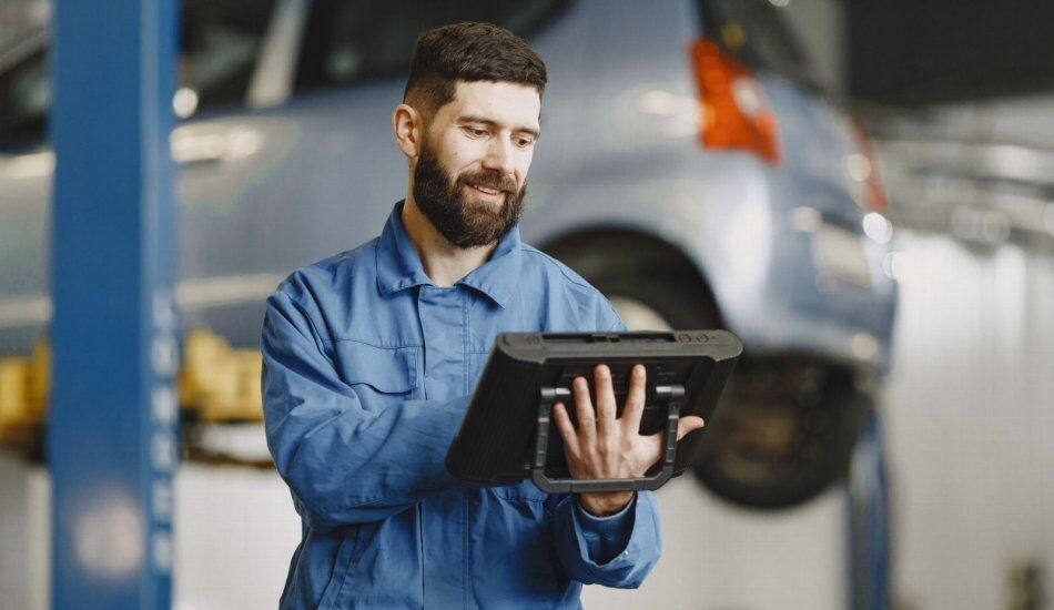 Como trocar equipamento sem perder o histórico do contrato