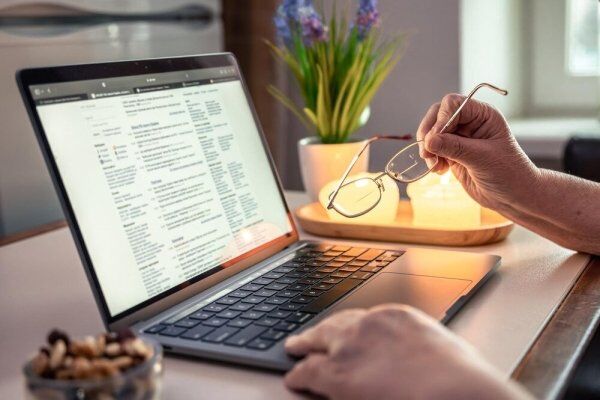 Assinatura Digital em Contratos de Locação de Equipamentos: Um Guia Completo Assinatura Digital em Contratos de Locação de Equipamentos: Um Guia Completo