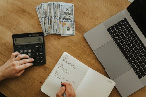 Gestão Financeira para Locadoras de Equipamentos - Guia Estratégico
